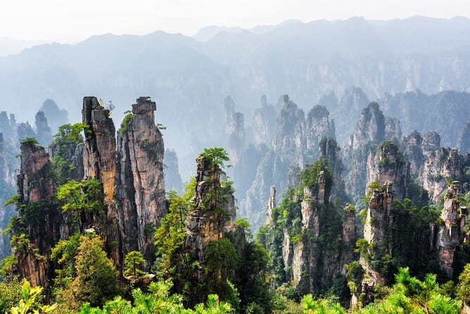 1 Day Avatar Mountain & Fores Park Group Tour with VIP Access - Tianzi Mountain: sea-of-clouds views and cable car timing