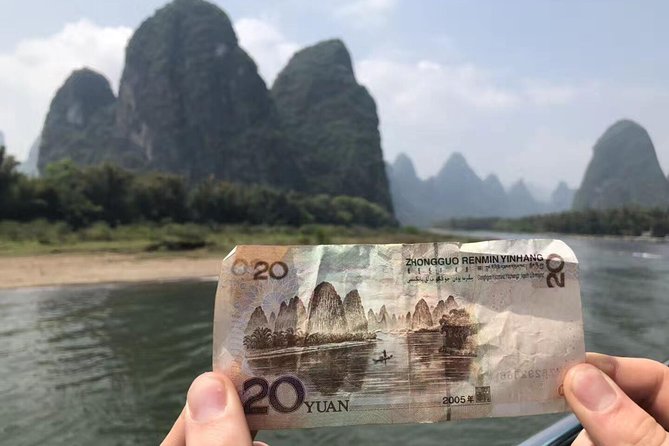 1-Day Guilin Tour to Reed Flute Cave, Xianggong Hill, Bamboo Boat and Night Show - Xianggong Hill: the view is worth the climb