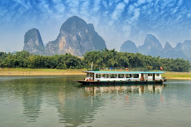 1 Day Private Tour: Li River Cruise from Guilin & Yangshuo Biking - Lunch onboard: good to have, but not equally memorable