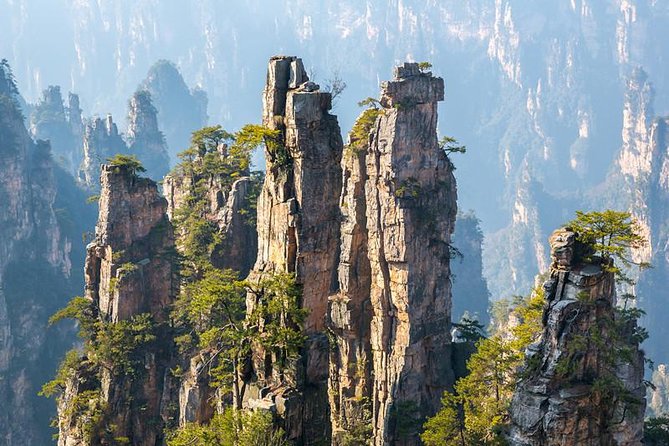 1-Day Private Tour to Zhangjiajie Forest Park & Avatar Mountain - 9:00 am pickup, private transport, and how the day flows