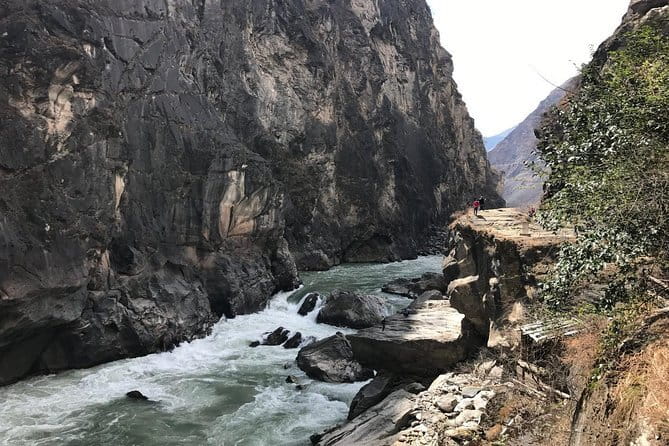 1 Day Tiger Teaping Gorge Private Tour from Lijiang or Shangri-La - Hotel Pickup, Timing, and What 6 Hours Really Means