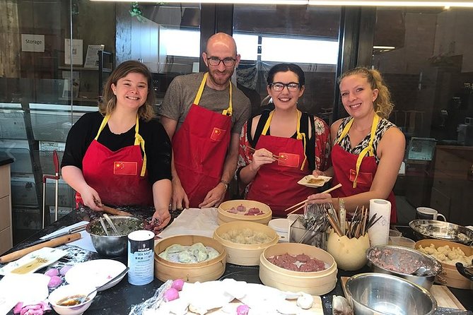 2.5hrs Chinese Kitchen Cooking Class: Art Steamed Dumplings - Dough Kneading and Rolling Out the Wrapper, Chinese Style