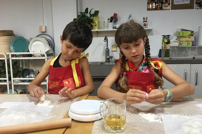 2.5hrs Chinese Kitchen Cooking Class: Xiaolongbao Soup Dumplings - Tea, Sauce, and the Best Part, Eating Together