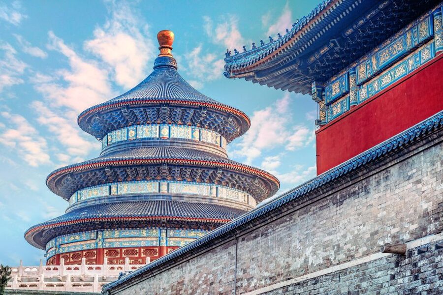 2-Day Beijing Highlights Tour with Peking Duck - Day 2: Great Wall choice, cable car access, and photo time that actually works