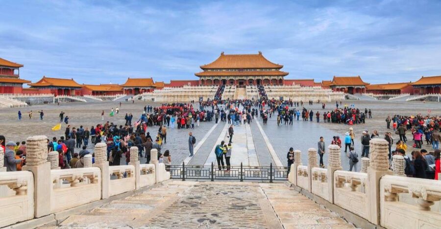 2-Day Beijing Highlights Tour with Peking Duck - Day 1: Tian’anmen Square to Forbidden City via Meridian Gate