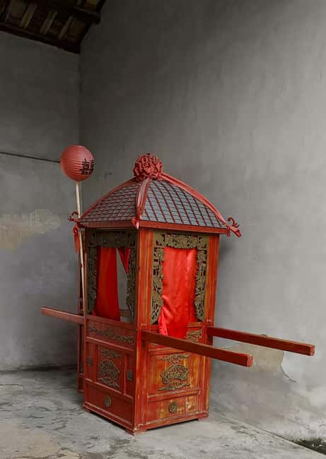 200-year-old Hakka Residence Tour +Ancient Buddhist temple - Who this tour is best for, and who should skip it