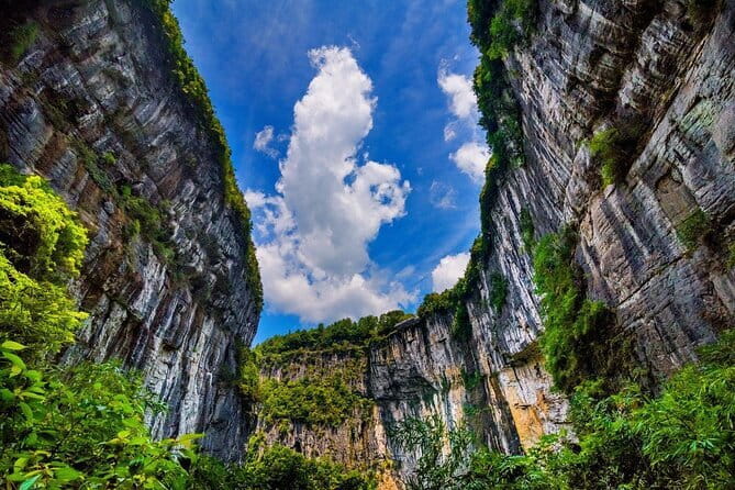 2Day Wulong Karst Park+Dazu Carvings World Heritage Private Tour - Should you book this 2Day Wulong Karst and Dazu private tour?