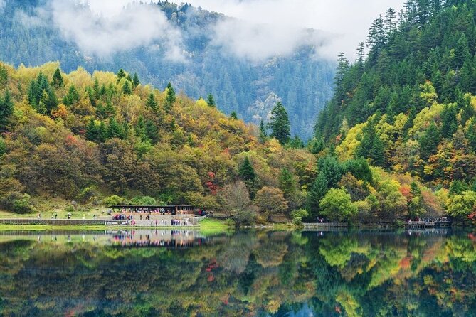 3 Day Private Tour to Jiuzhai Valley and Huanglong - Should You Book This Jiuzhai and Huanglong Private Tour?