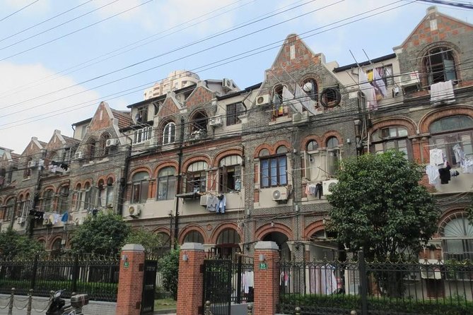 3-Hour Private Tour to Jewish Ghetto and Shanghai Bund - Stop 1: Jewish Refugees Museum (Ohel Moishe Synagogue) and what to look for