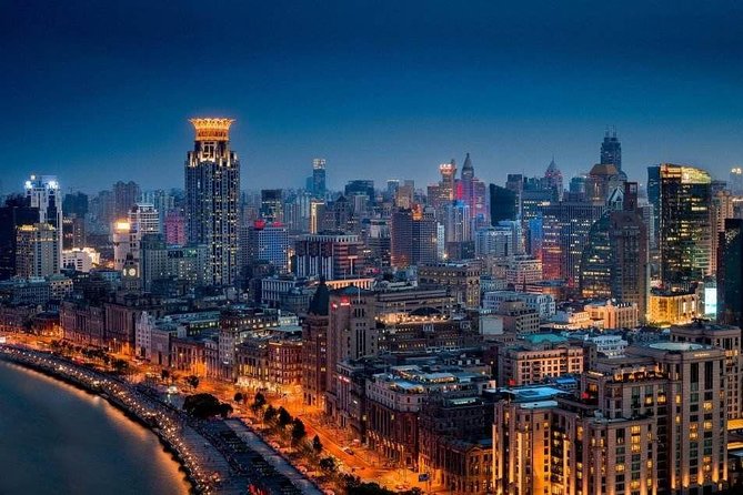 3-Hour Shanghai Bund Swift Tour with River Cruise or Skyscraper - Stop 2: Huangpu River cruise for day-and-night skyline viewing