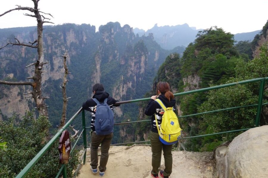 4-Day Highlights of Zhangjiajie With Sunrise Experience - Crowd Control, Why This Route Feels Less Stressful