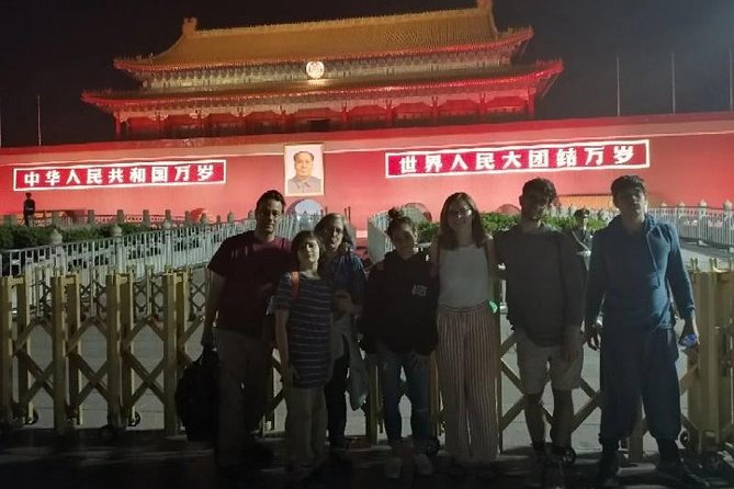 4 Hour Beijing Layover Night Tour - Xianyukou MeiShiJie: old Beijing street snacks, with choices for every appetite