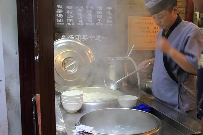 4-Hour Food Tour in Qibao Water Town from Shanghai by Subway - Key things worth knowing before you go