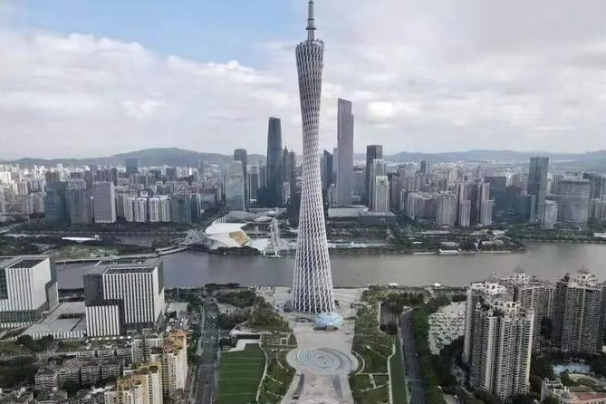 4-Hour Private Tour for Layover Travellers via Guangzhou Airport - Price and logistics: what $200 really buys