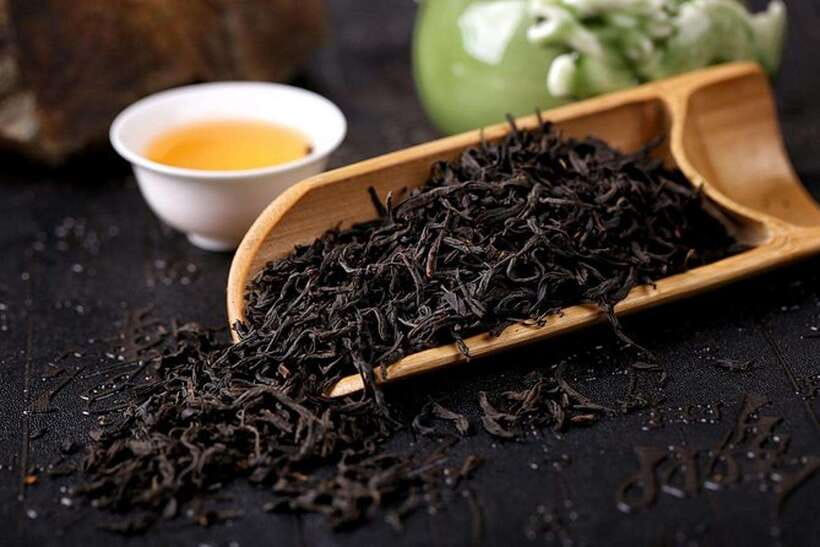 4-Hour Shanghai Best Garden and Temple Tour with Tea Tasting - Tea tasting that teaches more than taste notes