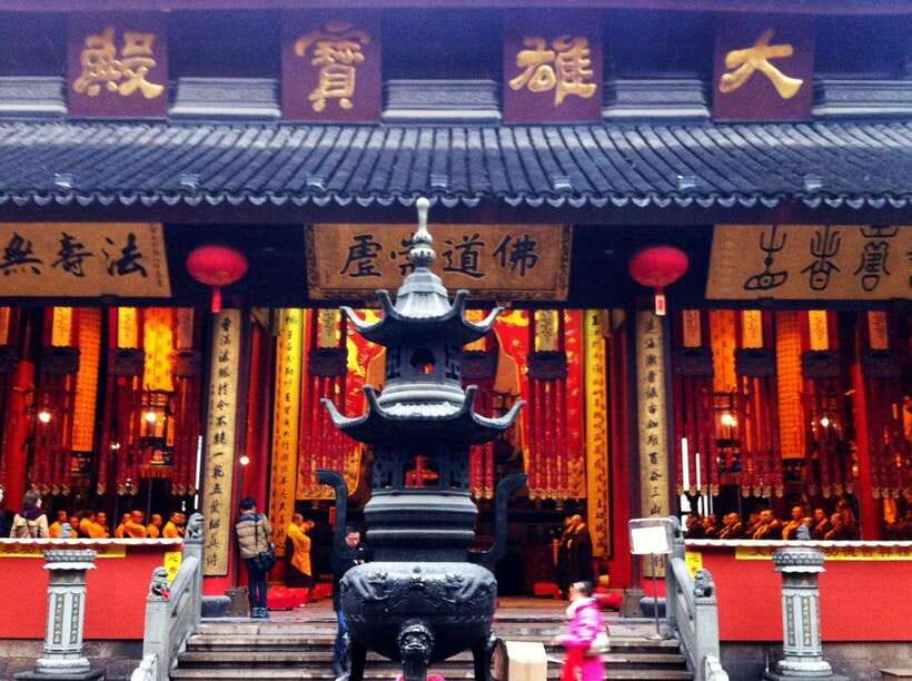 4-Hour Shanghai Best Garden and Temple Tour with Tea Tasting - Should you book this Shanghai gardens and tea tour?