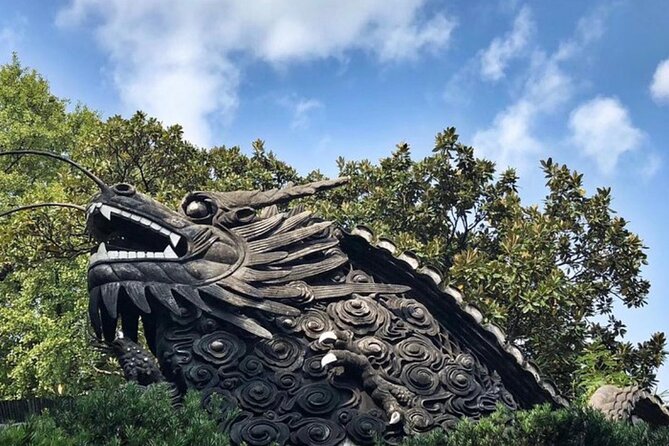 4-Hour Shanghai Highlight Tour: Yu Garden and Jade Buddha Temple - Yu Garden in Old China Style, Then Yuyuan Bazaar for Real Shopping