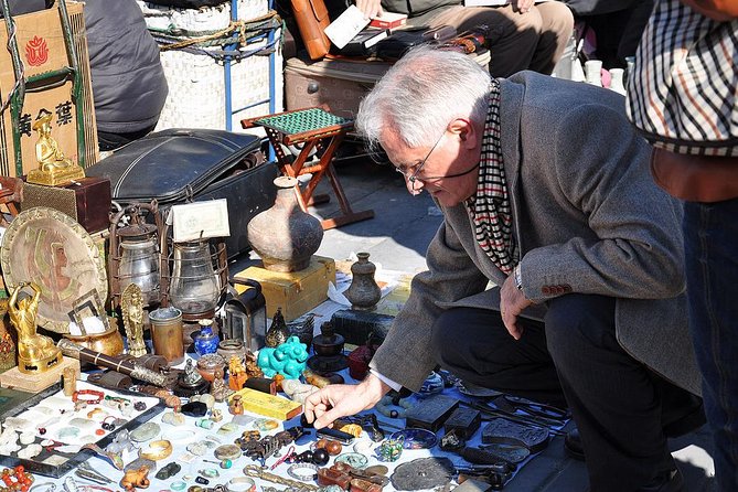6-Hour Private Beijing Tour: Flower and Fish Market, Panjiayuan Antique Market and 798 Art Zone - Private Guide Value: Why Names Like Ranee, Lucy, Linda, and MIKO Matter