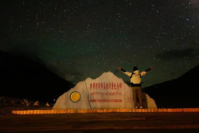 8 Day Tibet Classic Tour - The Long Drive to Rongbuk Monastery Through Wild Grassland and Mountains
