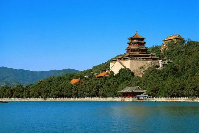 All Inclusive Private City Tour to Temple of Heaven, Tian'anmen Square Forbidden City and Summer Palace - Tiananmen Square stop: fast access, big symbolism