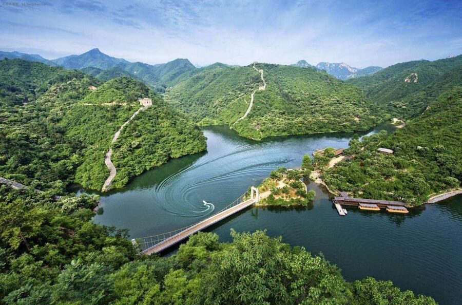 All-Inclusive Private Tour:Mutianyu&Huanghuacheng Great Wall - Lunch stop on a long Great Wall day (how to make it count)