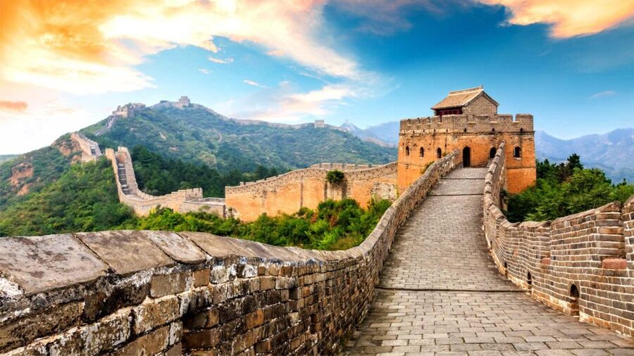 All-Inclusive Private Tour:Mutianyu&Huanghuacheng Great Wall - How the guide changes the whole experience