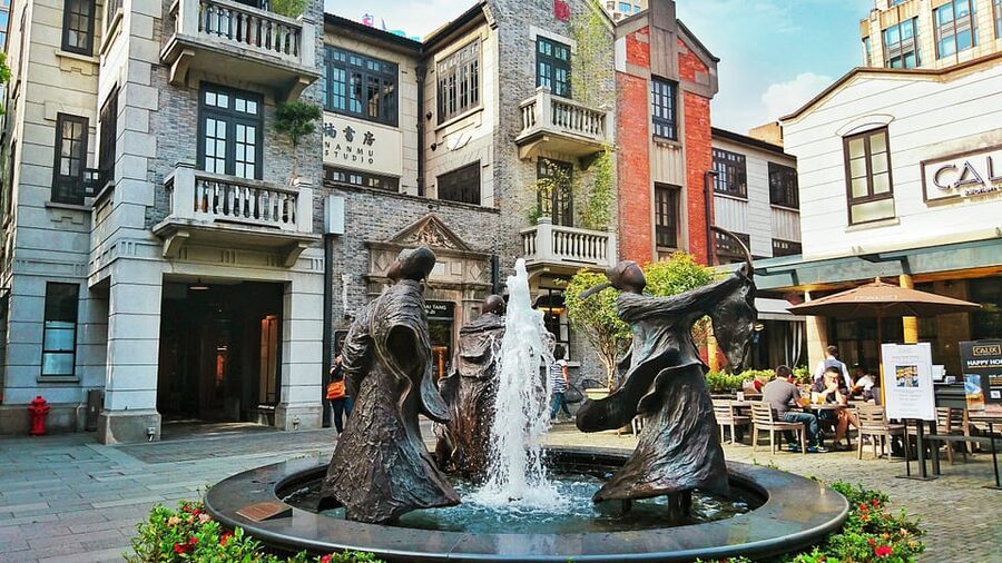 All Inclusive Shanghai City Tour by German-Speaking Guide - Flexible add-ons when you already saw something