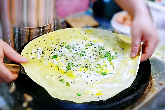 Authentic Local Food Tour in Center Beijing - The full tasting lineup: 10+ samples at 4 to 6 stops