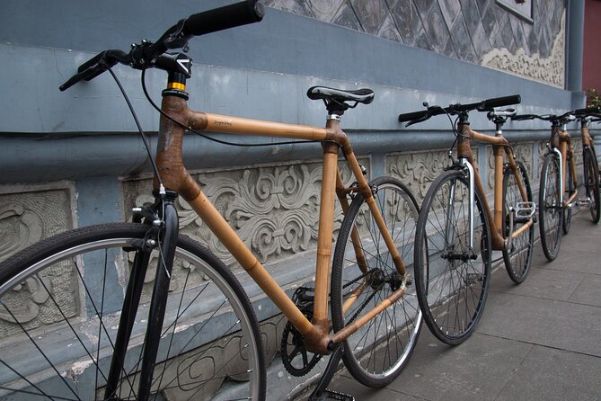Bamboo Bicycle Tour in Chengdu - From preserved monastery lanes to Tianfu Square photos