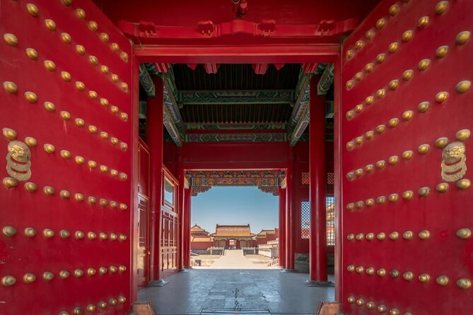 Beiing private tour Mutianyu Great Wall tour City tour VIP tour - Mutianyu Great Wall: restored views and a wilder wall feel
