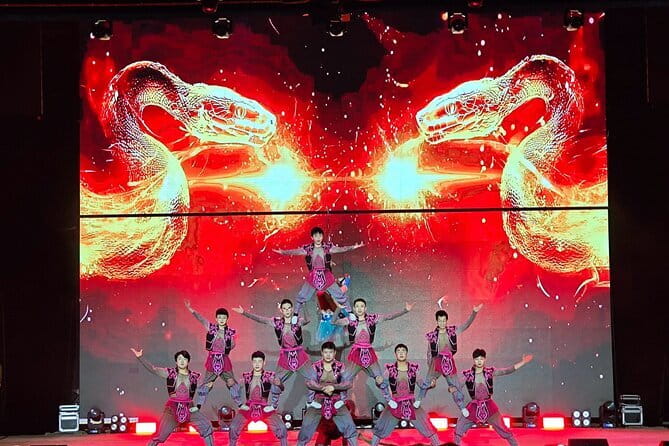 Beijing Acrobatic Show at Regal Palace Theatre (Qin Le Gong） - Beijing Acrobats at Qin Le Gong, Why It’s Worth the Time