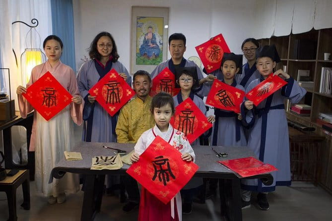 Beijing Acrobatic Show at Regal Palace Theatre (Qin Le Gong） - Should You Book This Beijing Acrobatics Experience?
