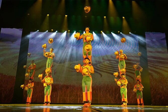Beijing Acrobatic Show in Red Theater with Guide and Transfer - Seating and how to get the most out of a one-hour performance