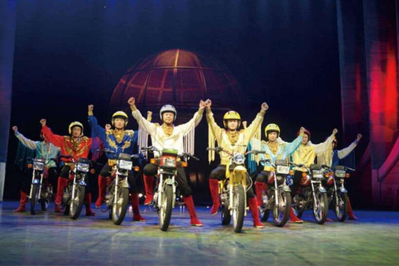 Beijing: Acrobatic Show Tickets Traditional & Modern Fusion - Who This Show Is Best For (And Who Might Not Love It)