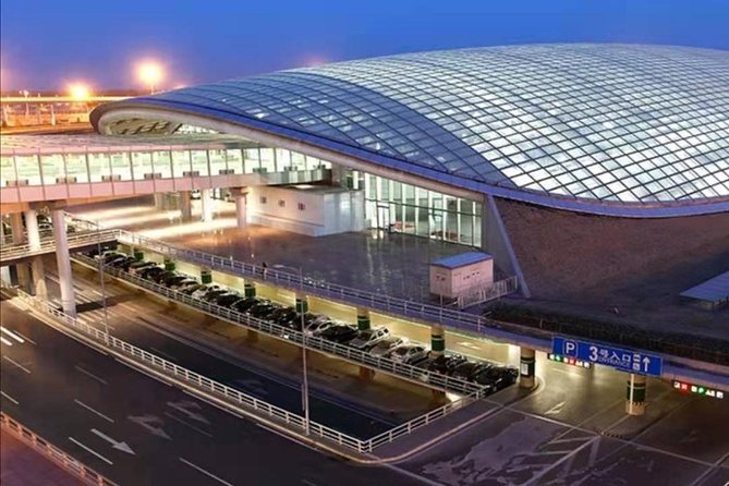 Beijing Airport Transfer - The Drive Into Downtown: Comfortable, Private, and A/C