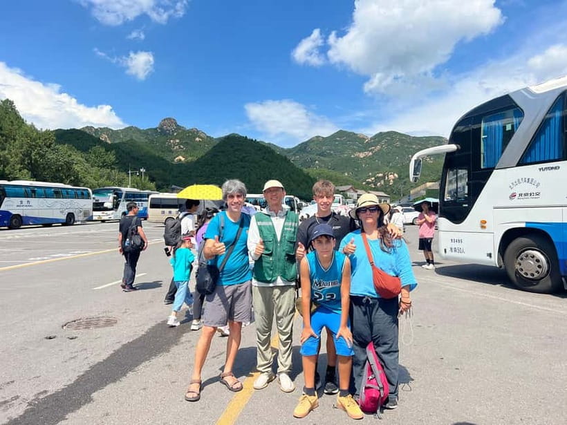 Beijing: Badaling Ancient Great Wall of China Day Trips - The 8-Hour Day Flow: Transport, Wall Time, Then Back to Beijing