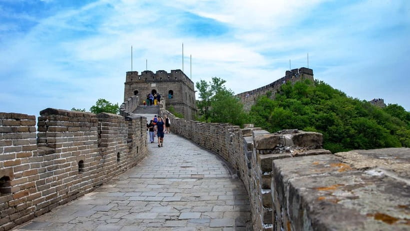 Beijing: Badaling Great Wall Day Tour With Ticket - English guide help: how Sabrina, Christina, Amy, and Betty can shape your day