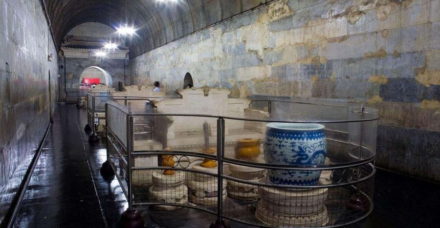 Beijing: Badaling Great Wall & Ming Tombs VIP Skip-the-Line - Key points before you go