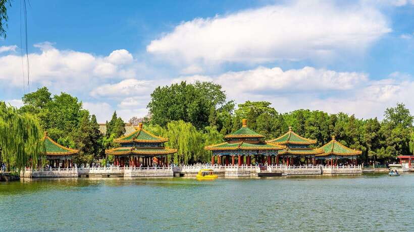 Beijing: Beihai Park Entry Ticket & English PDF Guidebook - The English PDF guidebook, and how to use it smart