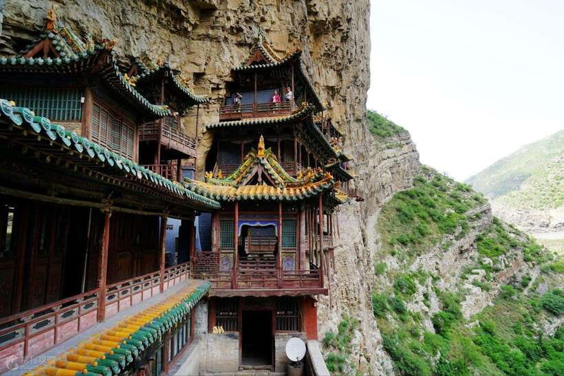 Beijing:Bullet Train Tour to Hanging Temple&Yungang Grottoes - From your hotel to the bullet train, without the station headache