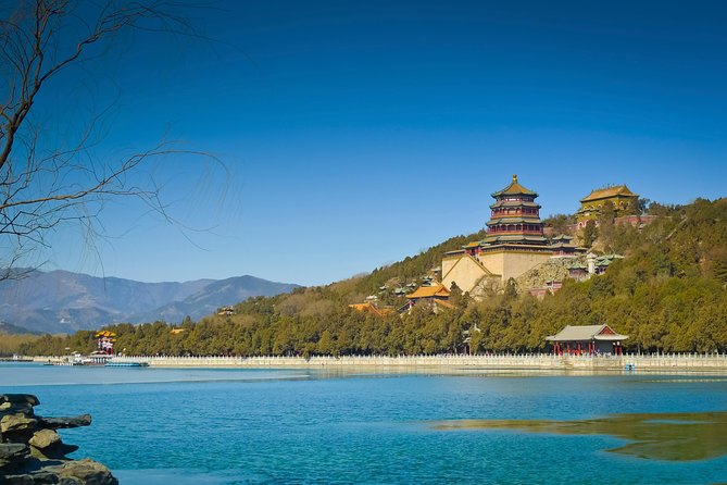 Beijing Classic Full-Day Tour including the Forbidden City, Tiananmen Square, Summer Palace and Temple of Heaven - Tiananmen Square: big scale, quick stop, serious mood