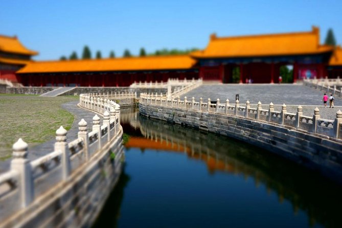 Beijing Essential Full-Day Tour including Great Wall at Badaling, Forbidden City and Tiananmen Square - The pace inside the palace walls