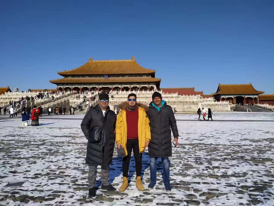 Beijing: Forbidden City Guided Tour with Options - Should you book this Forbidden City and Jingshan Park tour?
