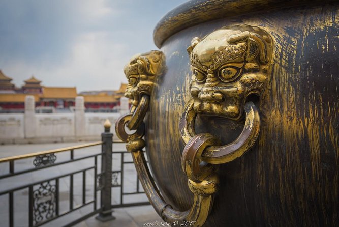 Beijing Forbidden City Skip-the-Line and Huanghuacheng Great Wall Private Tour - The lunch reset near the Wall: included comfort, local restaurant style