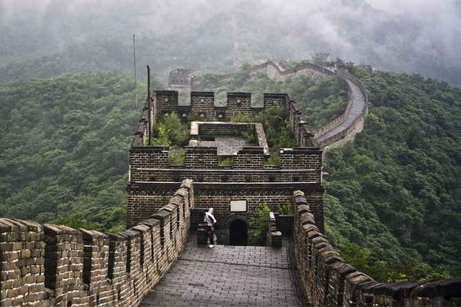 Beijing Group Coach Tour to Mutianyu Great Wall Without Lunch - Cable Car and Shuttle Options: What’s Worth Paying For