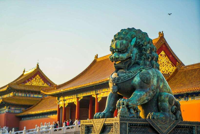 Beijing: Highlights of Forbidden City Private Walking Tour - Tian’anmen Square plus the Forbidden City: seeing power in two forms
