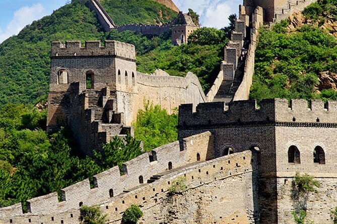 Beijing Historic City Guided Walking Tour + Calligraphy Creation - Yangmeizhu Byway: Trendy Alley Energy With City-Style Context