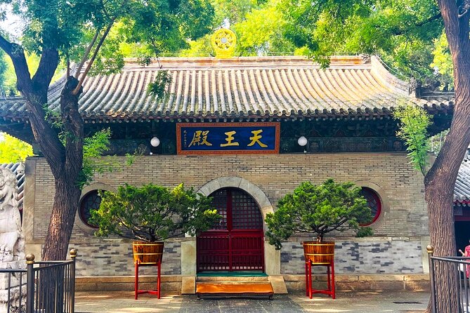 Beijing Hutong Walking Tour History, Architecture and Local Life - Why the hutong layout talk is the real value