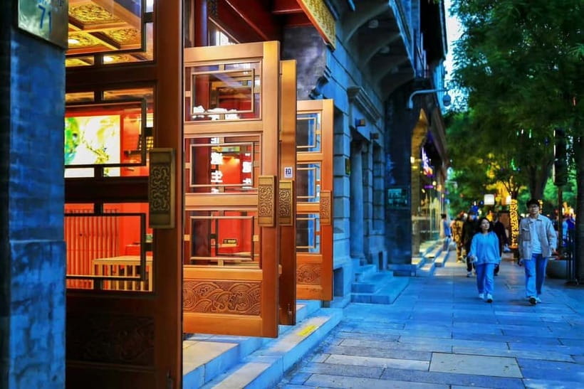 Beijing: Lama Temple E-Ticket or Full-Day Guided City Tour - Option 2: Full-Day Guided City Tour With Bus Transport