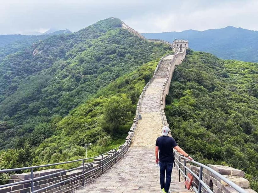 Beijing:Mutianyu/Badaling Great Wall Tour with VIP Fast Pass - Key highlights to know before you go
